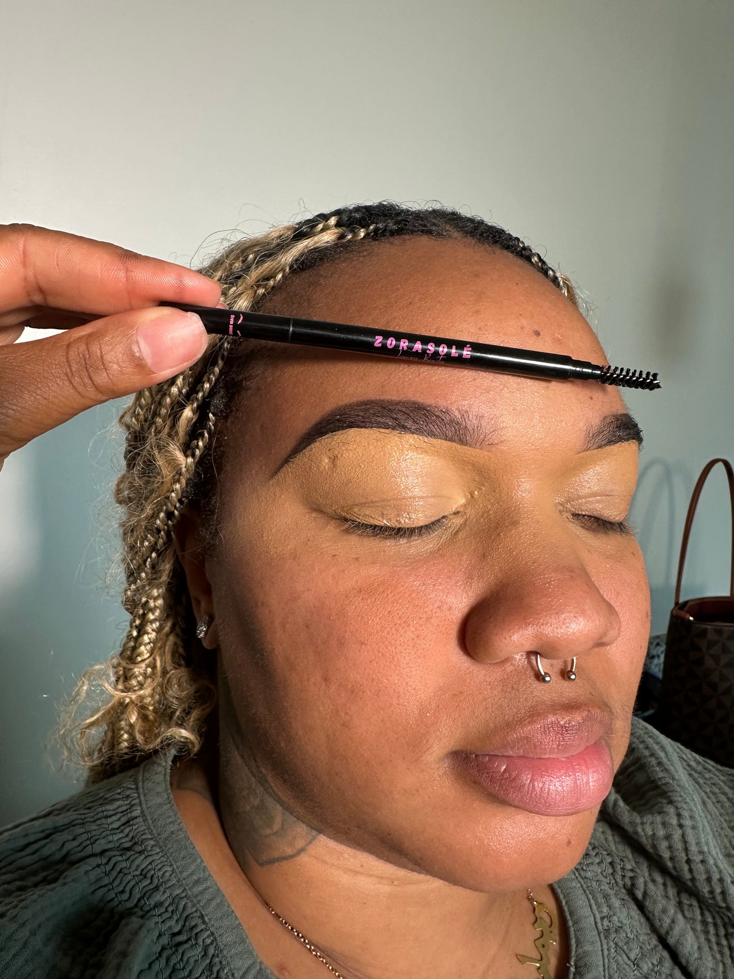 Zora Solé Brow pencil